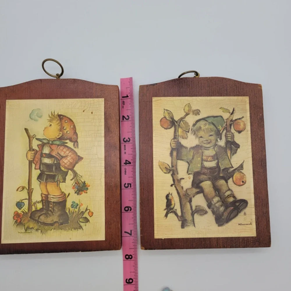 Set of 2 Vintage Hummel Goebel Figurine Wooden‎ Plaques